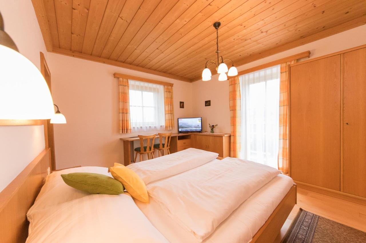 Gaestehaus Muellauer Leogang Exteriör bild