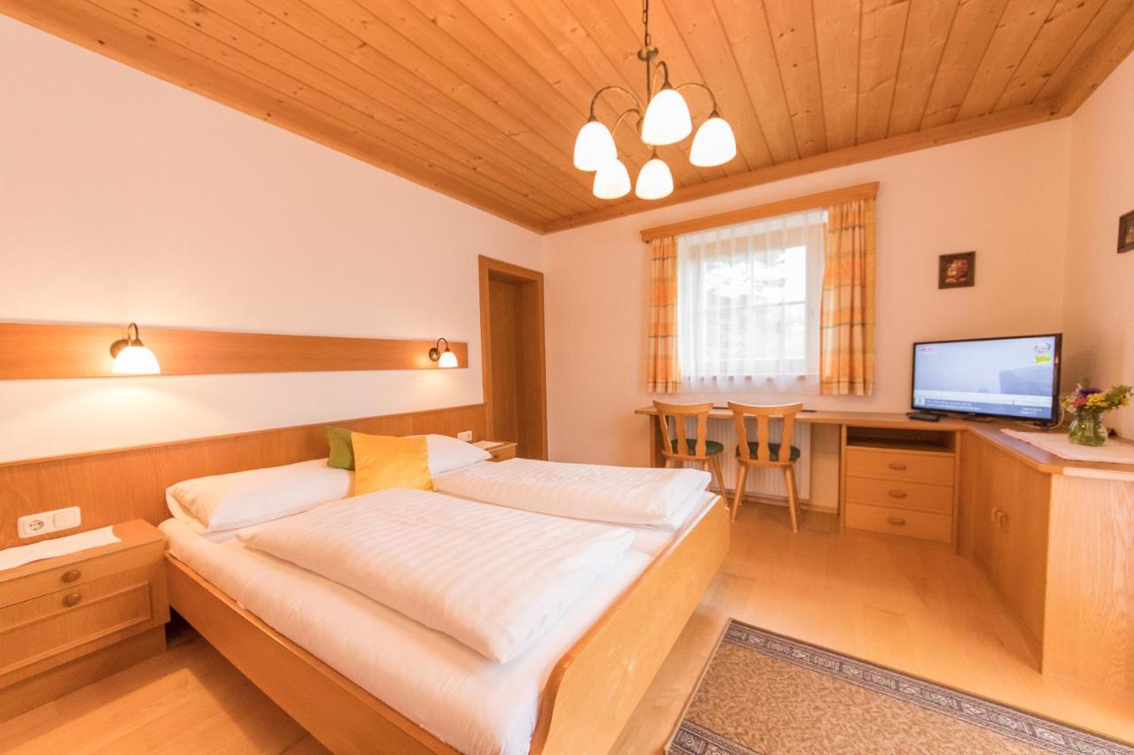 Gaestehaus Muellauer Leogang Exteriör bild