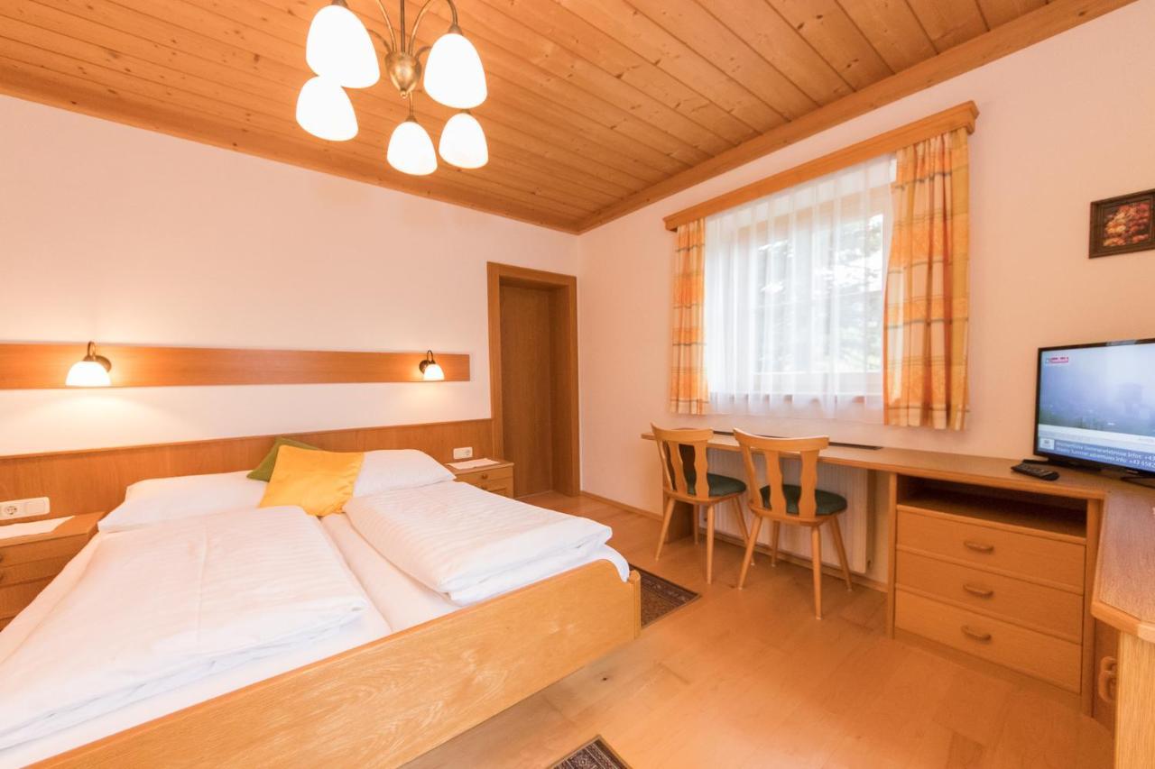 Gaestehaus Muellauer Leogang Exteriör bild