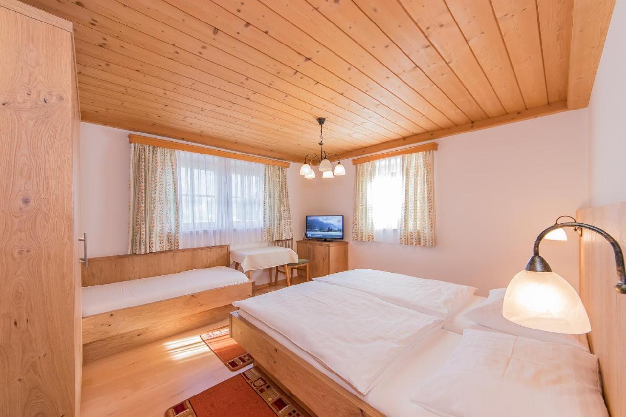 Gaestehaus Muellauer Leogang Exteriör bild