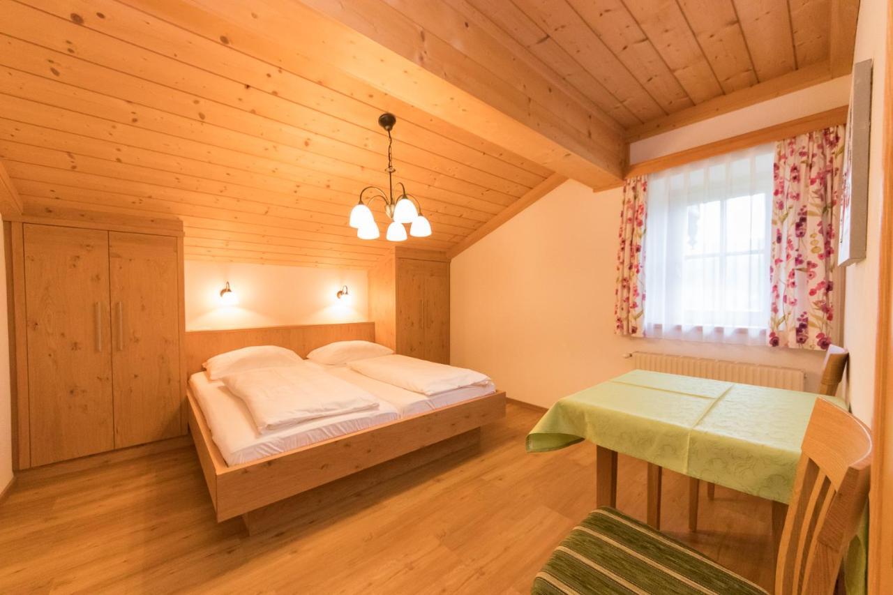 Gaestehaus Muellauer Leogang Exteriör bild